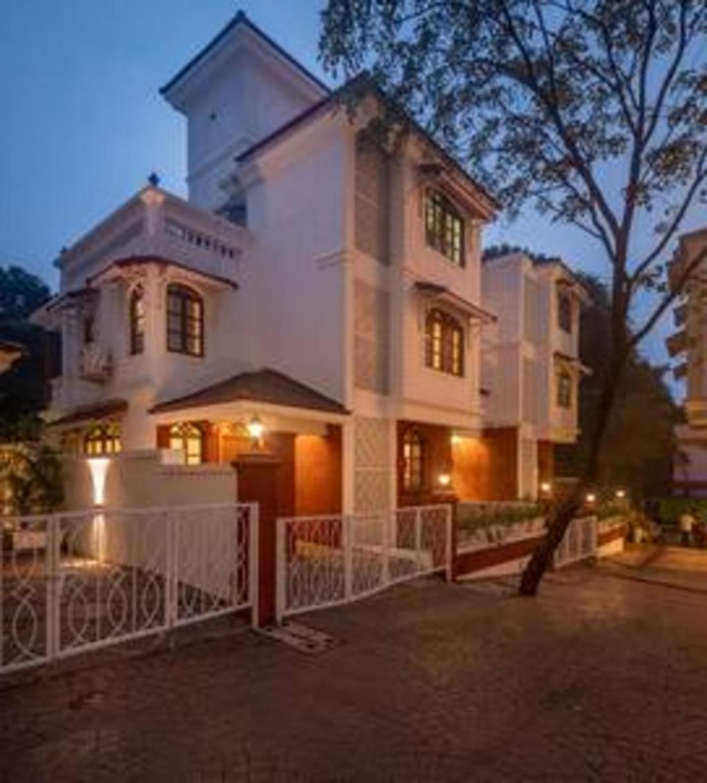 Fortune Villa D -Luxurious 5 Bhk Villa In Candolim Nerul  Buitenkant foto